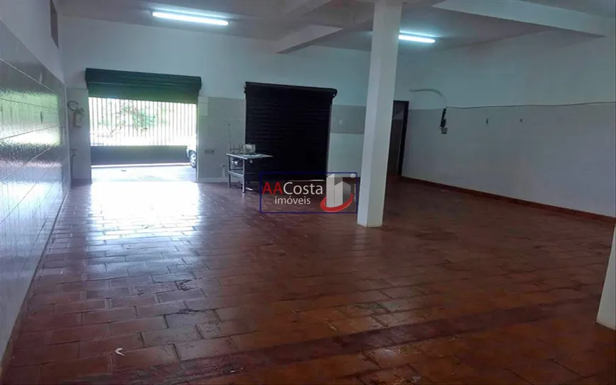 Foto 1 de Casa com 3 Quartos à venda, 244m² em Vila Santa Terezinha, Franca