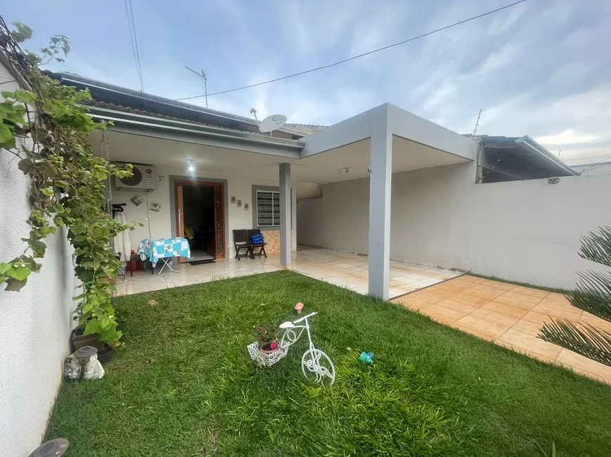 Foto 1 de Casa com 3 Quartos à venda, 150m² em Jardim Atlântico, Goiânia