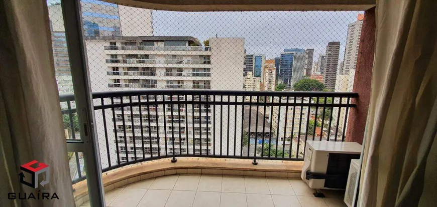 Foto 1 de Apartamento com 2 Quartos à venda, 65m² em Vila Olímpia, São Paulo