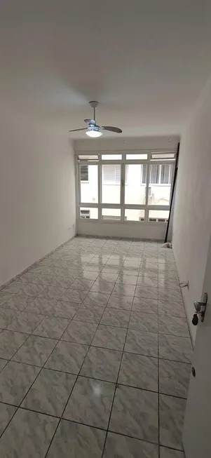 Foto 1 de Apartamento com 1 Quarto à venda, 47m² em Itararé, São Vicente