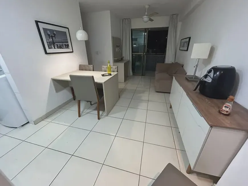 Foto 1 de Apartamento com 3 Quartos à venda, 60m² em Acupe de Brotas, Salvador