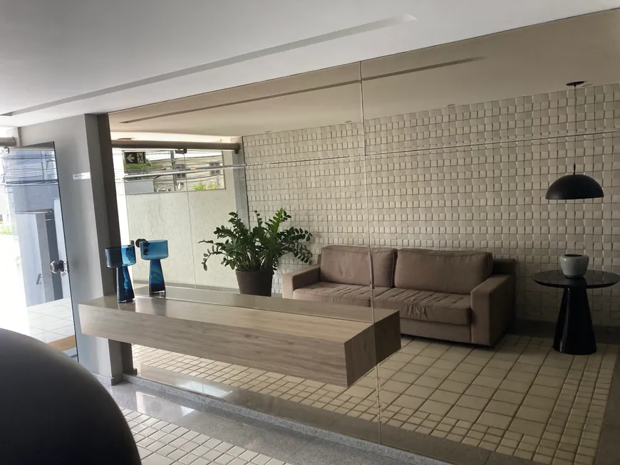 Foto 1 de Apartamento com 3 Quartos à venda, 70m² em Pina, Recife