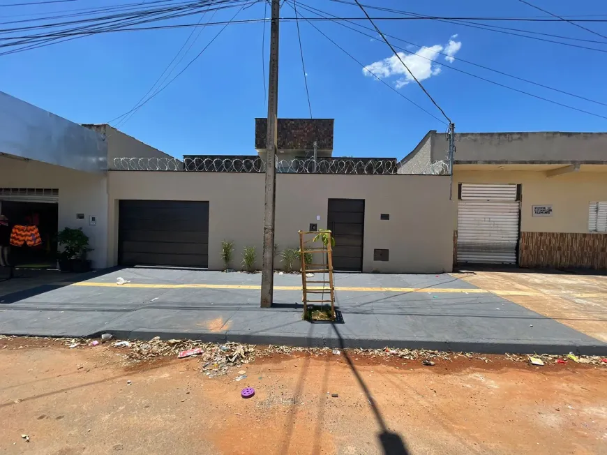 Foto 1 de Casa com 3 Quartos à venda, 100m² em Residencial Eli Forte, Goiânia