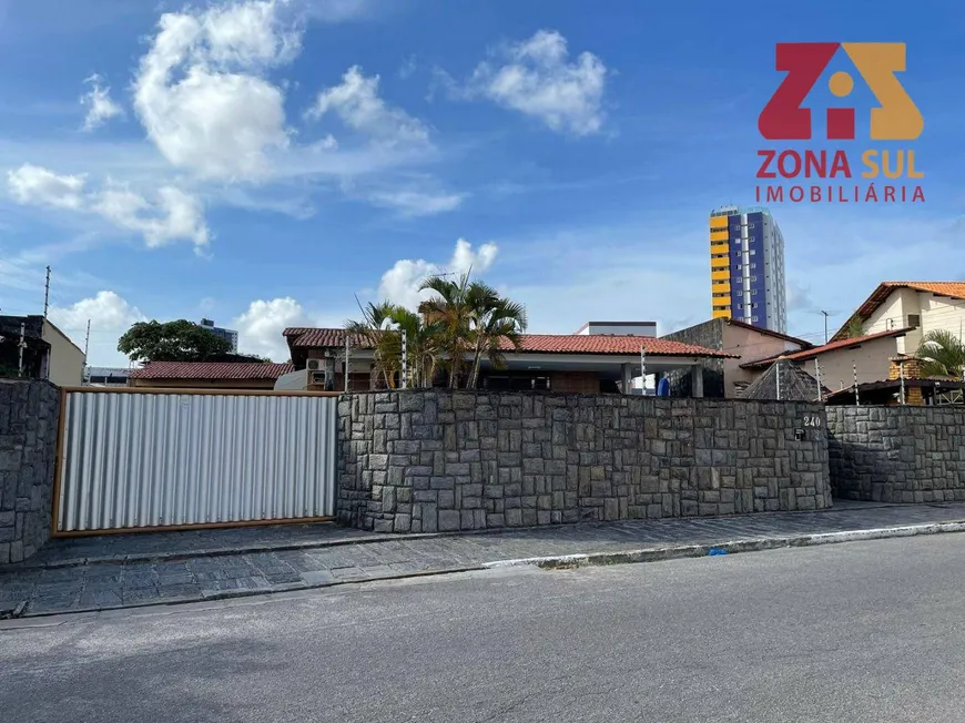 Foto 1 de Casa de Condomínio com 5 Quartos à venda, 750m² em Torre, João Pessoa