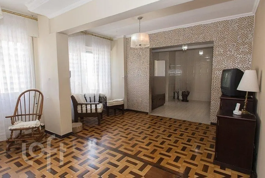 Foto 1 de Apartamento com 3 Quartos à venda, 82m² em Centro Histórico, Porto Alegre