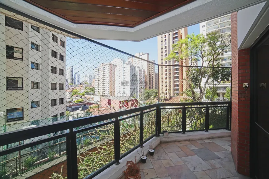 Foto 1 de Apartamento com 4 Quartos à venda, 170m² em Perdizes, São Paulo