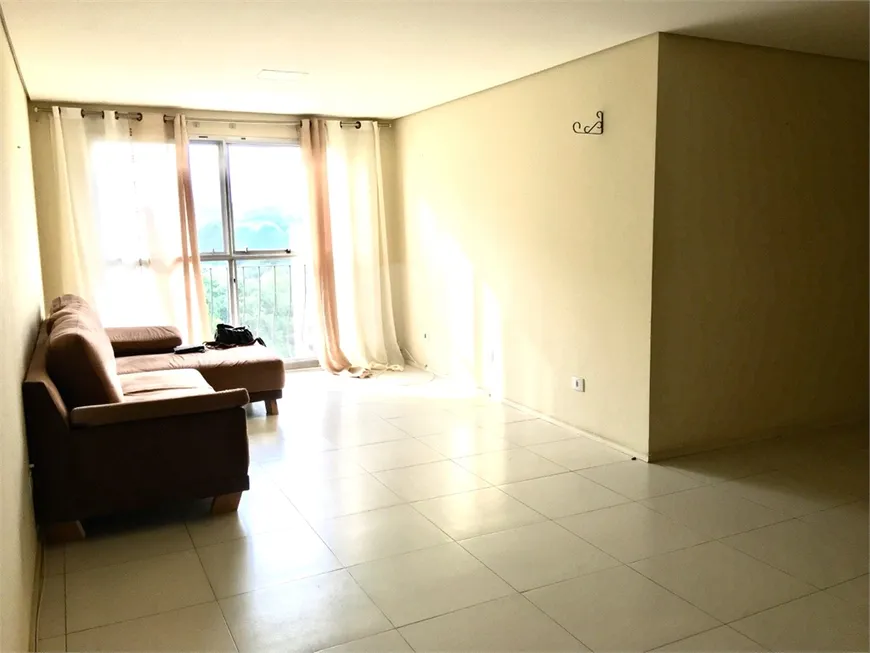 Foto 1 de Apartamento com 3 Quartos à venda, 79m² em Vila Fiat Lux, São Paulo