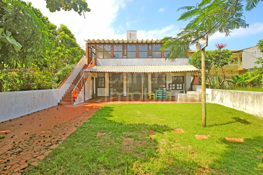 Foto 1 de Casa com 3 Quartos à venda, 180m² em Nova Peruíbe, Peruíbe