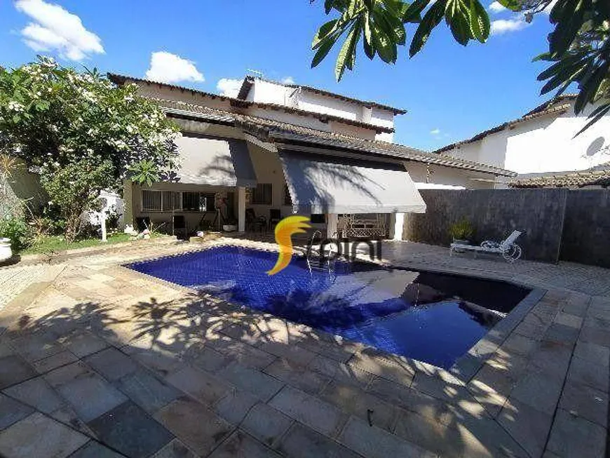 Foto 1 de Casa com 4 Quartos à venda, 595m² em Cidade Jardim, Uberlândia