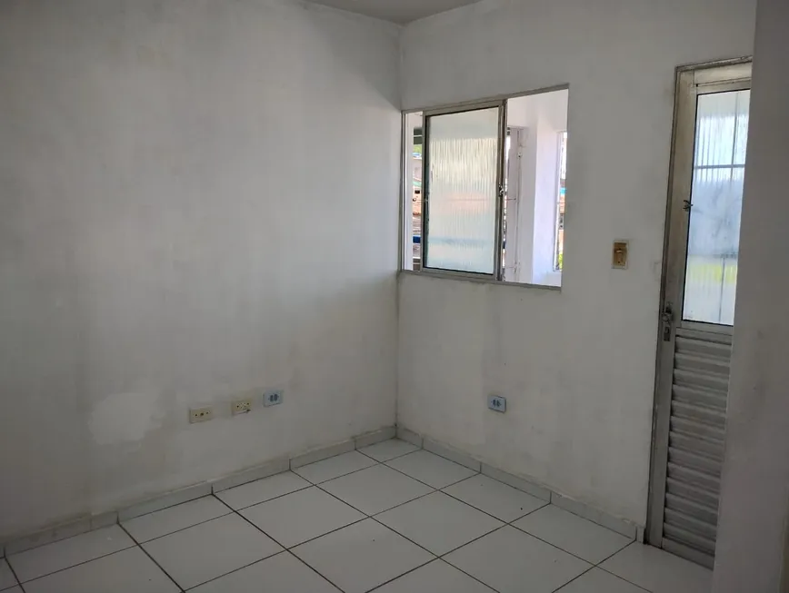 Foto 1 de Apartamento com 2 Quartos à venda, 43m² em Jaguarana, Paulista