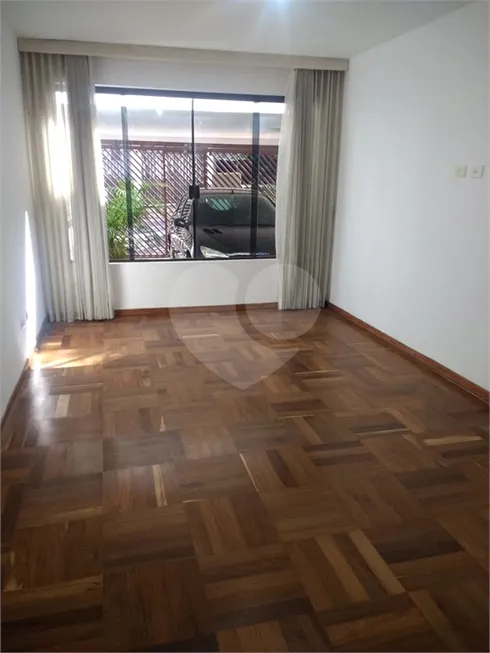 Foto 1 de Sobrado com 3 Quartos à venda, 140m² em Vila Nova Conceição, São Paulo