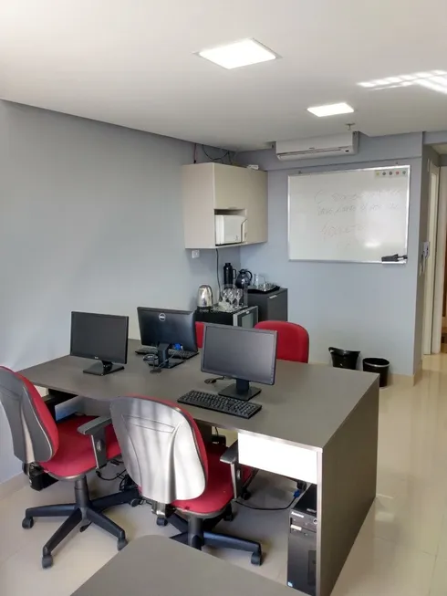 Foto 1 de Sala Comercial à venda, 26m² em São Sebastião, Porto Alegre