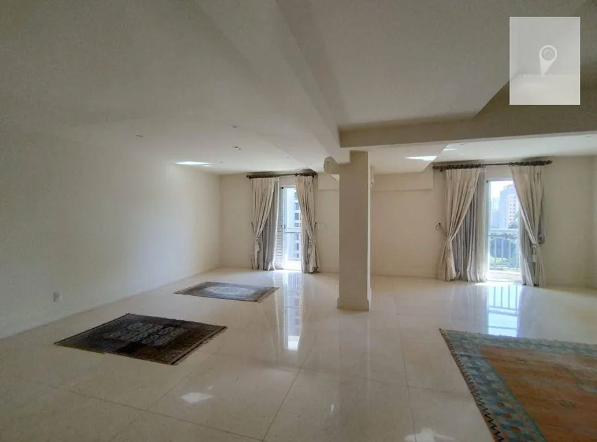 Foto 1 de Apartamento com 4 Quartos à venda, 654m² em Alphaville Industrial, Barueri