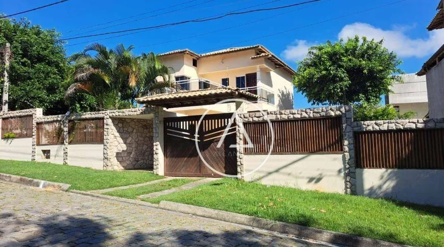 Foto 1 de Casa com 3 Quartos à venda, 148m² em Colinas, Rio das Ostras