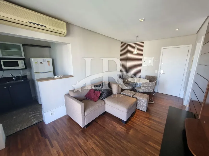 Foto 1 de Flat com 1 Quarto para alugar, 47m² em Vila Nova Conceição, São Paulo