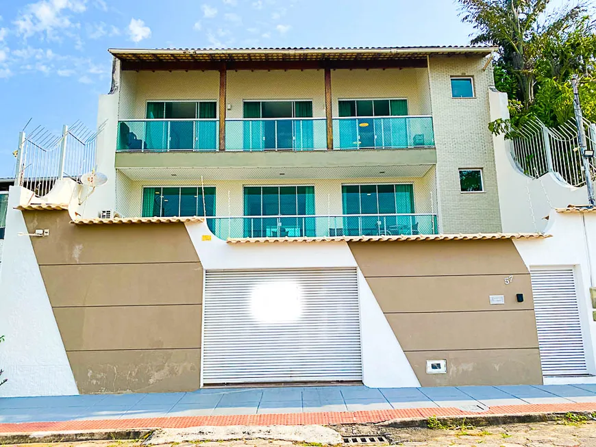 Foto 1 de Casa com 3 Quartos à venda, 250m² em Centro, Guarapari