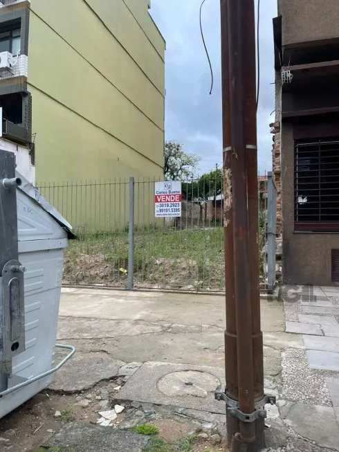 Foto 1 de Lote/Terreno à venda, 407m² em São João, Porto Alegre