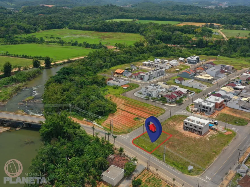 Foto 1 de Lote/Terreno à venda, 365m² em Nereu Ramos, Jaraguá do Sul