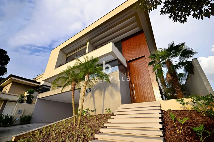 Foto 1 de Casa com 4 Quartos à venda, 531m² em São Braz, Curitiba