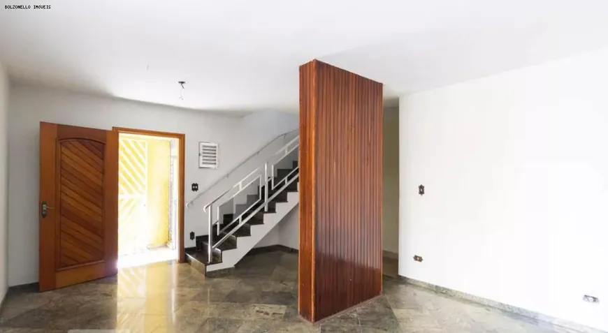 Foto 1 de Sobrado com 4 Quartos para alugar, 200m² em Santana, São Paulo