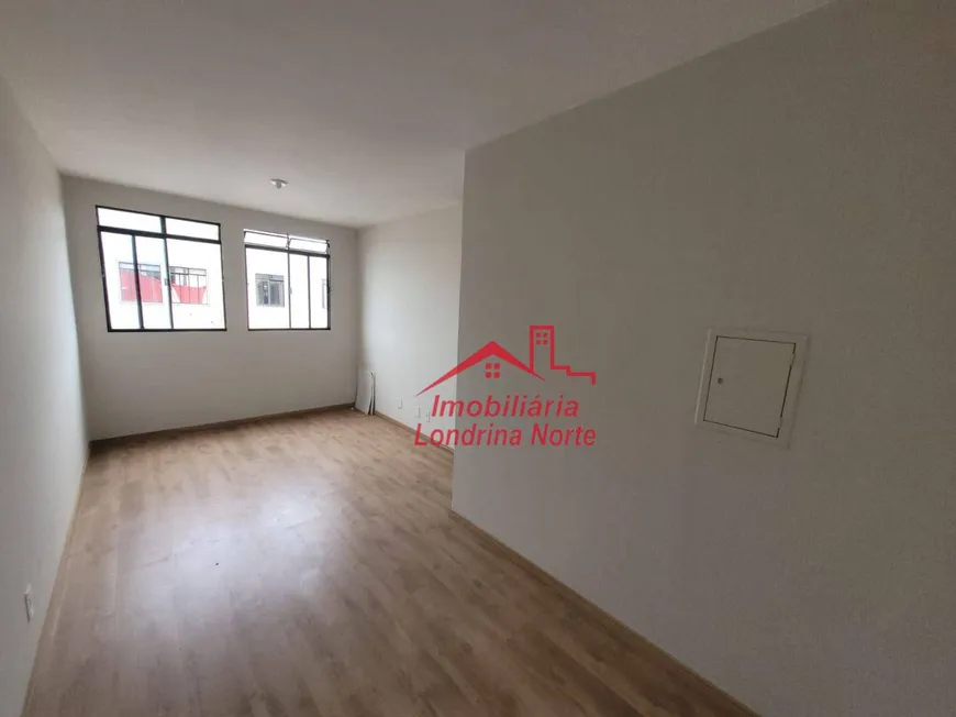 Foto 1 de Apartamento com 2 Quartos à venda, 40m² em Parque Jamaica, Londrina