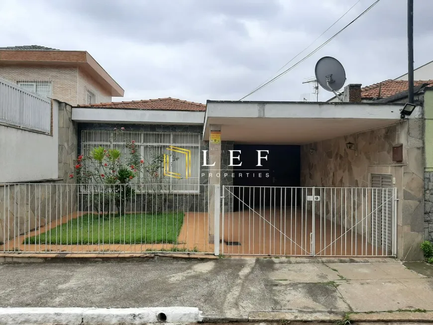 Foto 1 de Casa com 2 Quartos à venda, 161m² em Bosque da Saúde, São Paulo