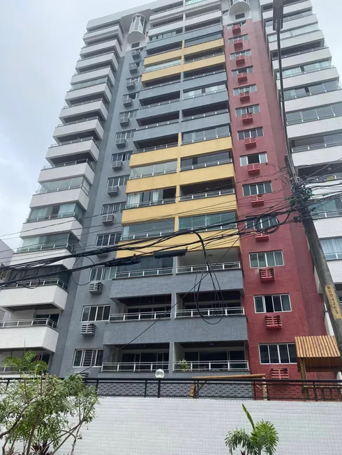 Foto 1 de Apartamento com 3 Quartos à venda, 189m² em Boa Viagem, Recife