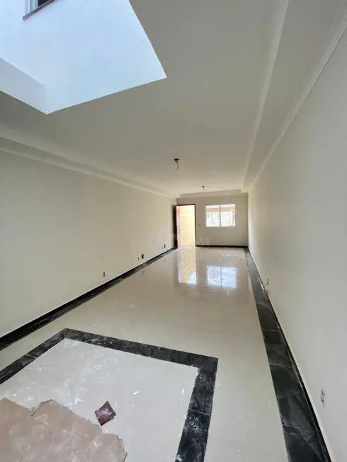 Foto 1 de Casa com 3 Quartos à venda, 102m² em Jardim Sabará, São Paulo