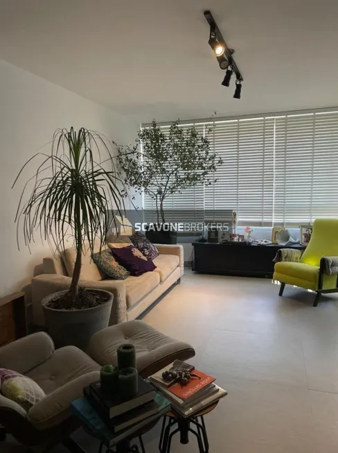 Foto 1 de Apartamento com 3 Quartos à venda, 130m² em Panamby, São Paulo