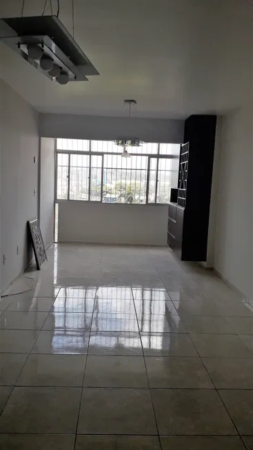 Foto 1 de Apartamento com 4 Quartos para alugar, 115m² em Poço, Maceió