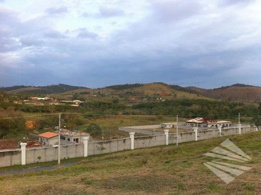 Foto 1 de Lote/Terreno à venda, 1197m² em Chácara São Félix, Taubaté