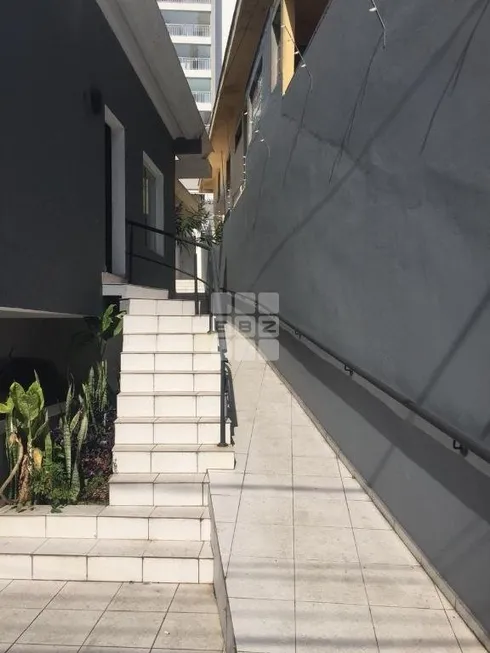 Foto 1 de Casa de Condomínio com 4 Quartos à venda, 370m² em Campo Belo, São Paulo