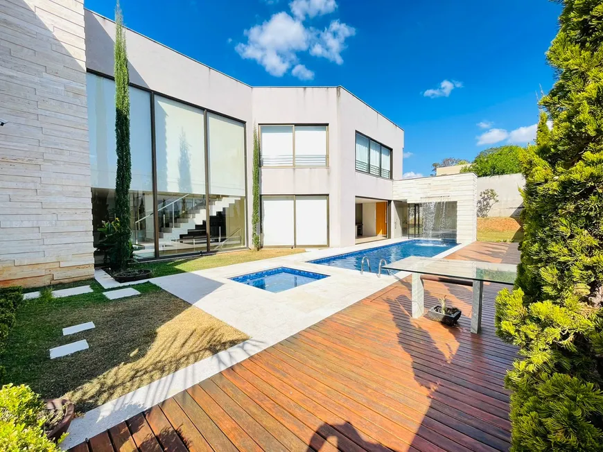 Foto 1 de Casa com 5 Quartos à venda, 710m² em Bandeirantes, Belo Horizonte