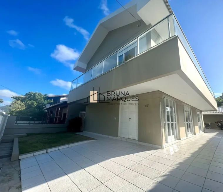 Foto 1 de Casa com 3 Quartos à venda, 280m² em Cachoeira do Bom Jesus, Florianópolis