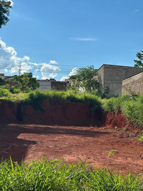 Foto 1 de Lote/Terreno à venda, 360m² em Setor Cristina II Expansao, Trindade