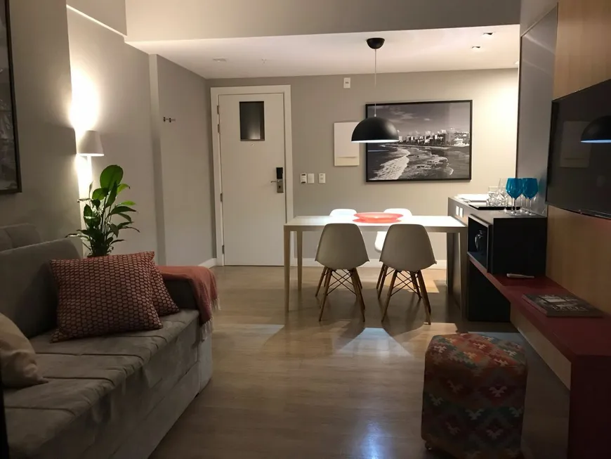 Foto 1 de Apartamento com 1 Quarto à venda, 44m² em Caminho Das Árvores, Salvador