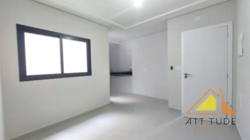 Foto 1 de Apartamento com 2 Quartos à venda, 47m² em Vila Curuçá, Santo André