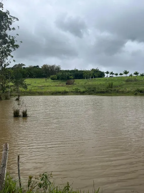 Foto 1 de Lote/Terreno à venda, 1000m² em Centro, Guararema