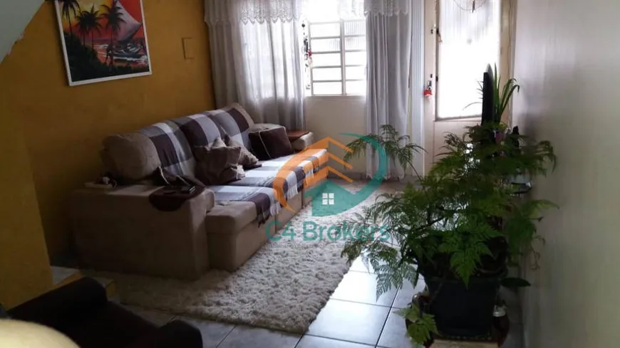 Foto 1 de Casa de Condomínio com 2 Quartos à venda, 70m² em Jardim Adriana, Guarulhos