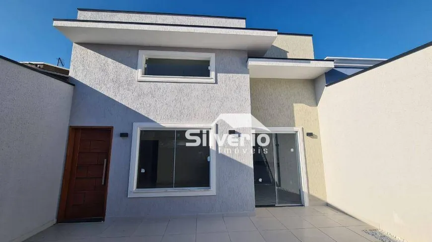 Foto 1 de Casa com 2 Quartos à venda, 115m² em Villa Branca, Jacareí