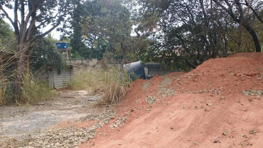 Foto 1 de Lote/Terreno à venda, 1040m² em Bandeirantes, Belo Horizonte