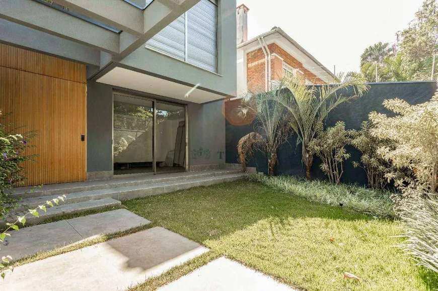 Foto 1 de Casa com 4 Quartos à venda, 640m² em Jardim Paulista, São Paulo