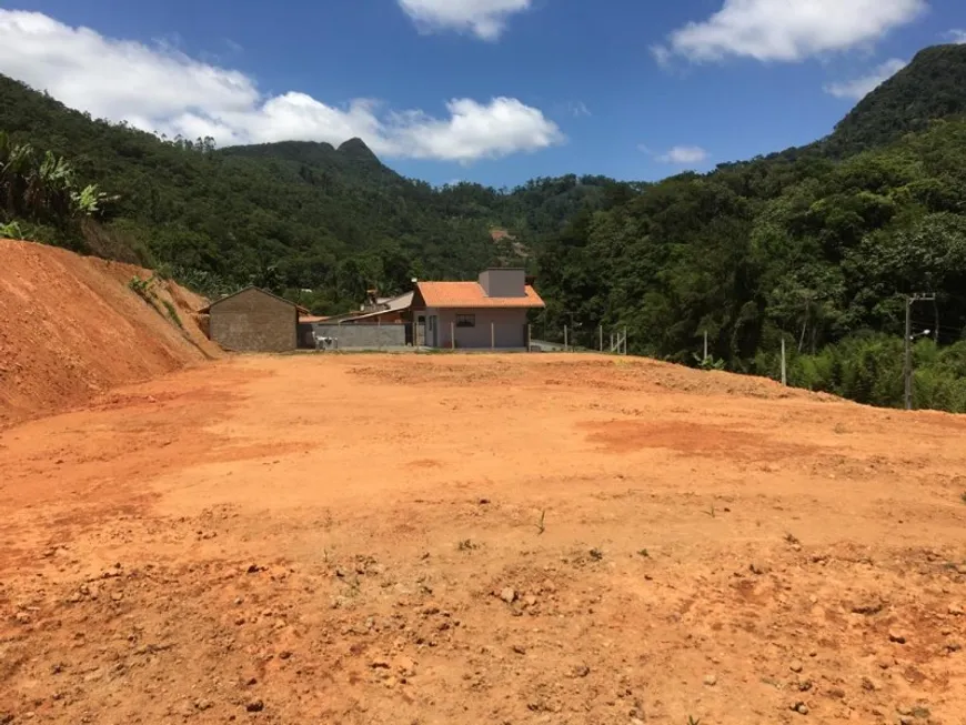 Foto 1 de Lote/Terreno à venda, 546m² em Seminário, Corupá