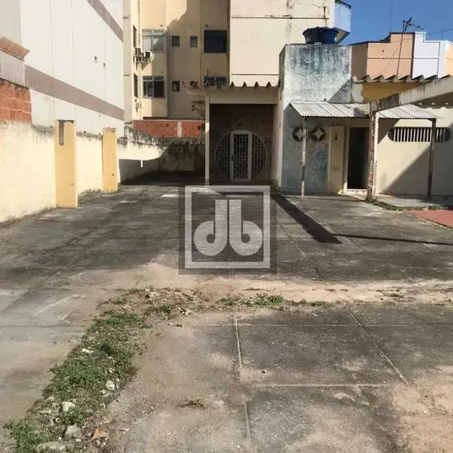 Foto 1 de Lote/Terreno para venda ou aluguel, 550m² em Recreio Dos Bandeirantes, Rio de Janeiro