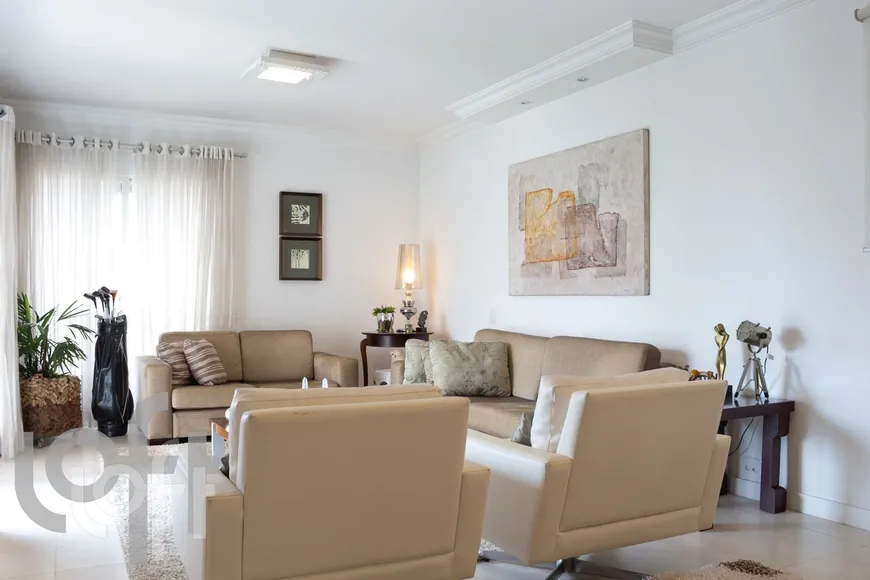 Foto 1 de Apartamento com 4 Quartos à venda, 175m² em Vila Andrade, São Paulo