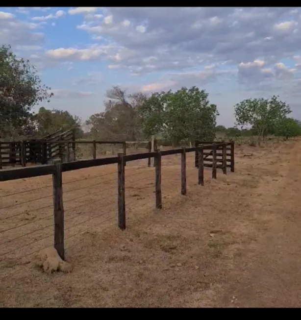 Foto 1 de Fazenda/Sítio à venda em Centro, Nova Crixás