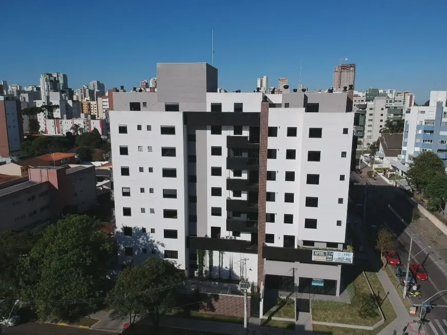 Foto 1 de Apartamento com 2 Quartos à venda, 74m² em Vila Izabel, Curitiba