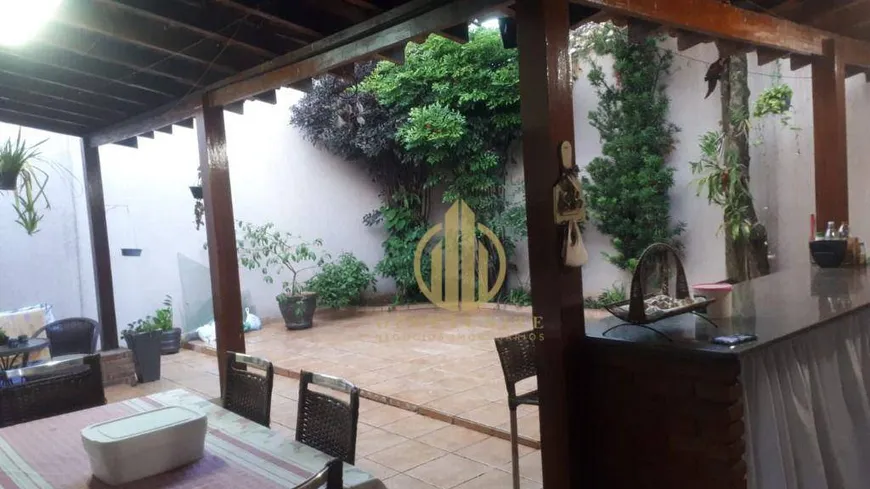 Foto 1 de Casa com 4 Quartos à venda, 177m² em Parque São Sebastião, Ribeirão Preto