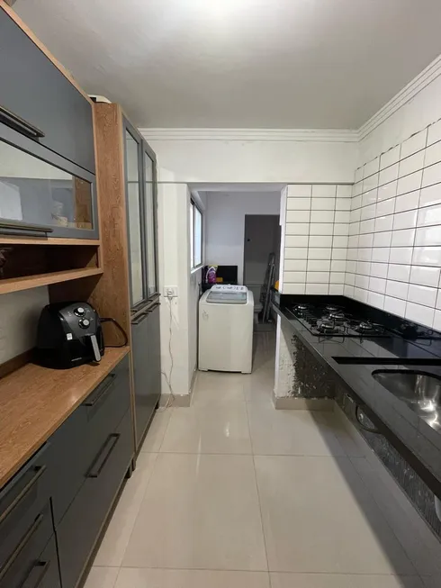 Foto 1 de Apartamento com 2 Quartos para alugar, 65m² em Vila Marina, São Paulo