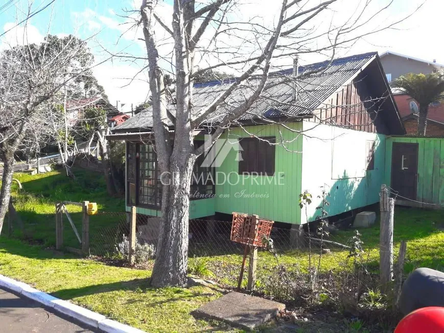 Foto 1 de Lote/Terreno à venda, 360m² em Floresta, Gramado